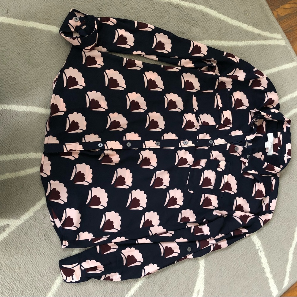 LOFT Patterned Button-down shirt